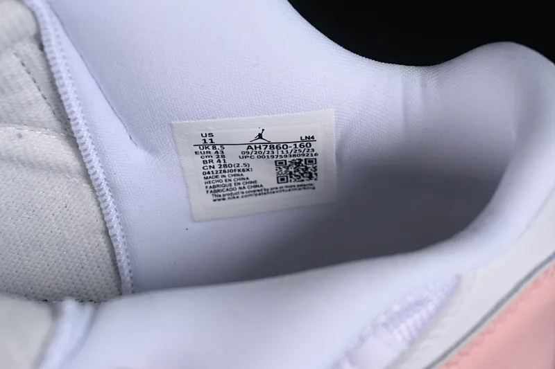 All categories Air Jordan Jordan series basketball shoes Air Jordan 11 F version Air Jordan 11 Low "Legend Pin" AJ11 Joe 11 girl pink genuine standard genuine carbon low-top basketball shoes AH7860-160